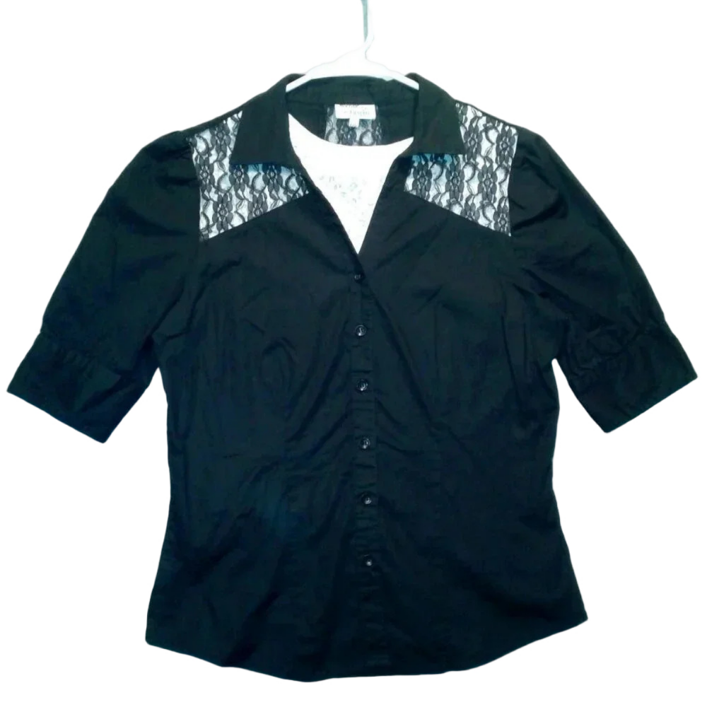 Women's Black Short Sleeve Blouse with Lace Cutouts Front & Back  Size Large